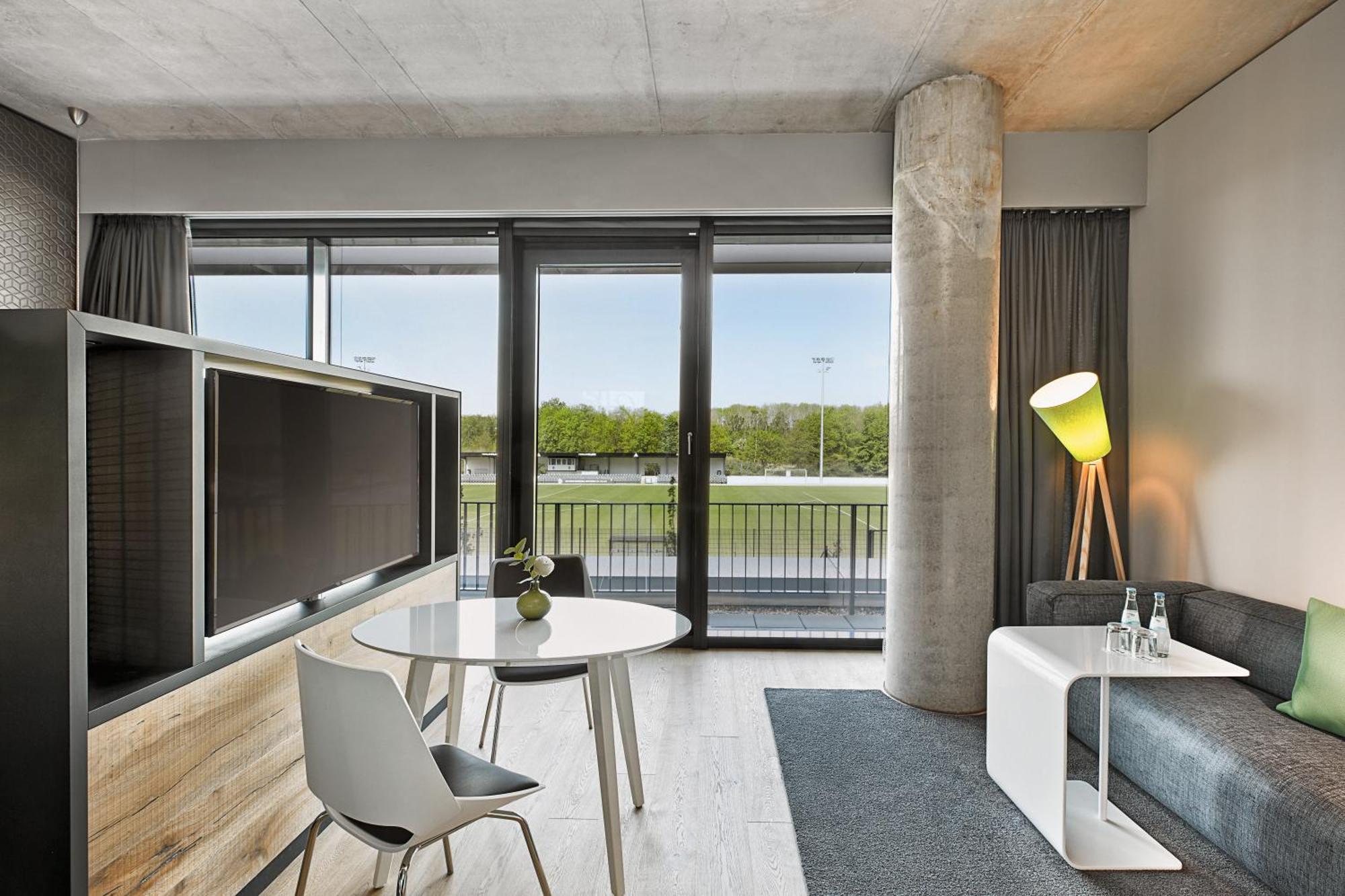 H4 Hotel Moenchengladbach Im Borussia-Park Bagian luar foto
